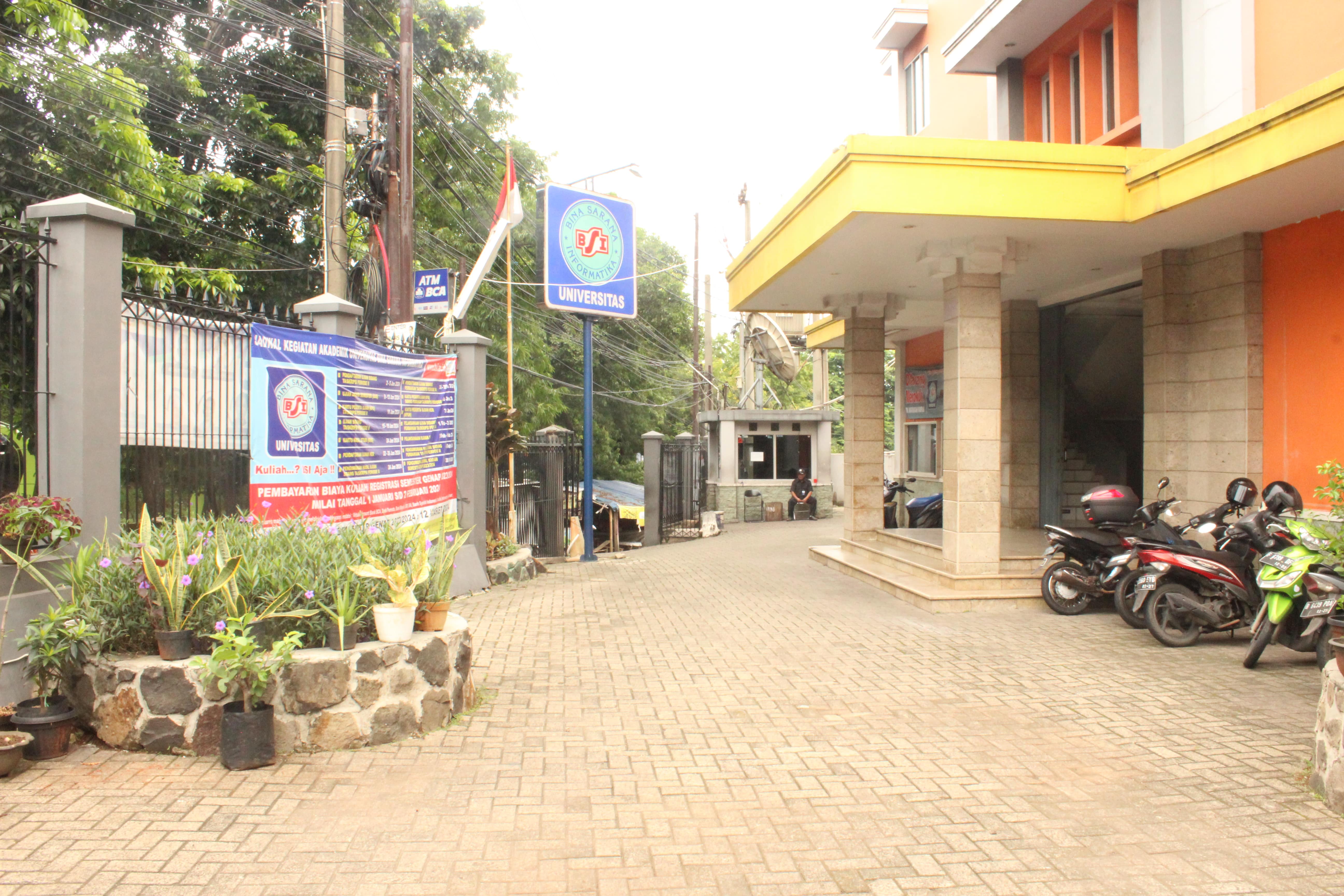 Parkiran Gedung
